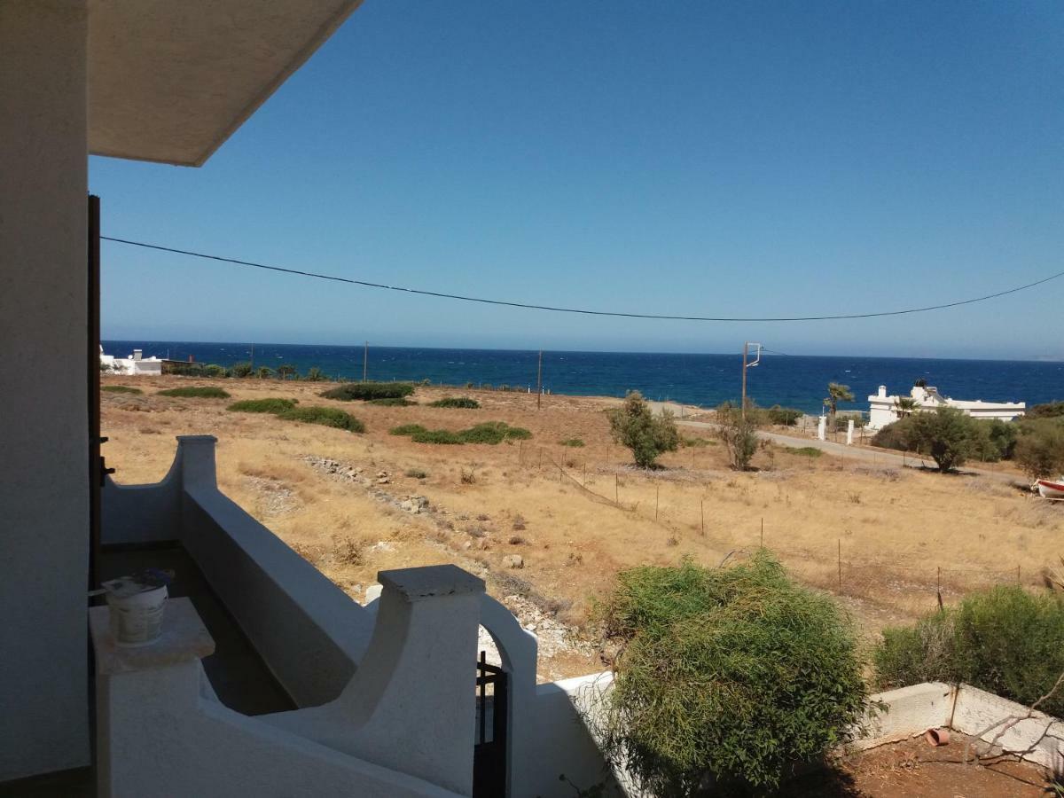 Papadiokampos Maissonete Roussa Limni Luaran gambar